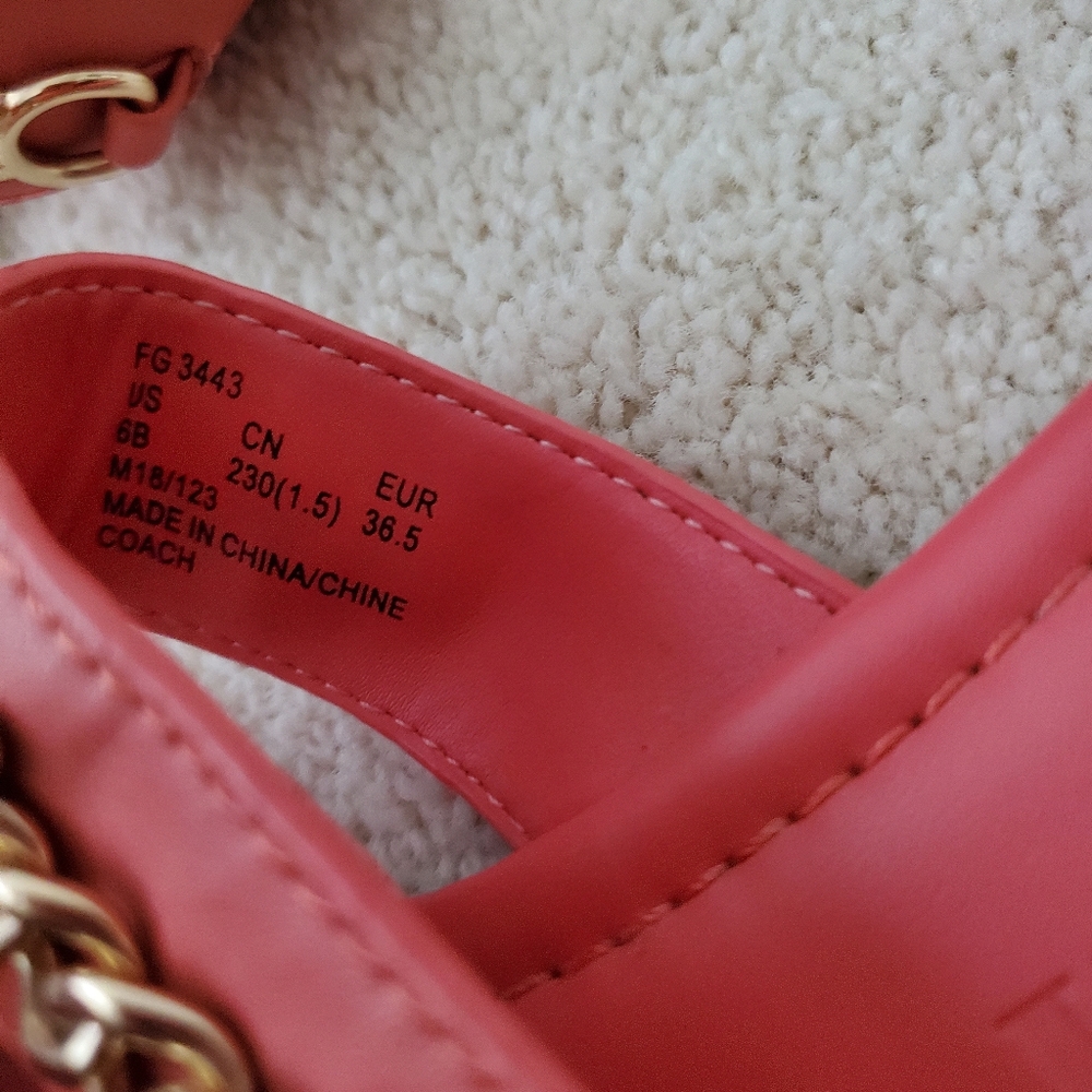 Coach Jaclyn Leather with Gold Sandals Coral sz6 - Picture 4 of 16